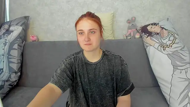 Miss Elsa  online show from May 15, 3:54 am