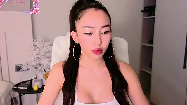 saranmia online show from October 13, 7:11 am