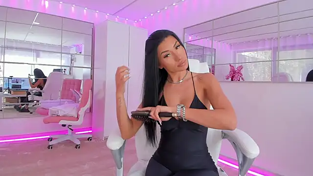 missdiamond  online show from April 15, 6:58 am