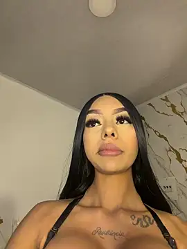 Tiffanny online show from June 1, 4:19 pm