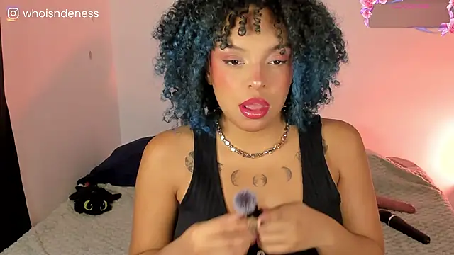 ened nessa online show from January 15, 4:02 pm