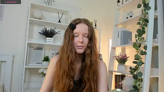 ZaraBluitt online show from April 9, 8:53 am