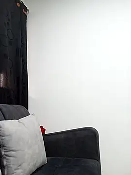 Sofi hot 4m online show from April 17, 6:32 pm