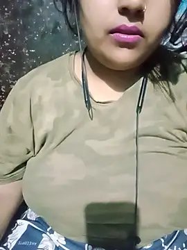 Love-Veronica online show from June 6, 6:36 pm