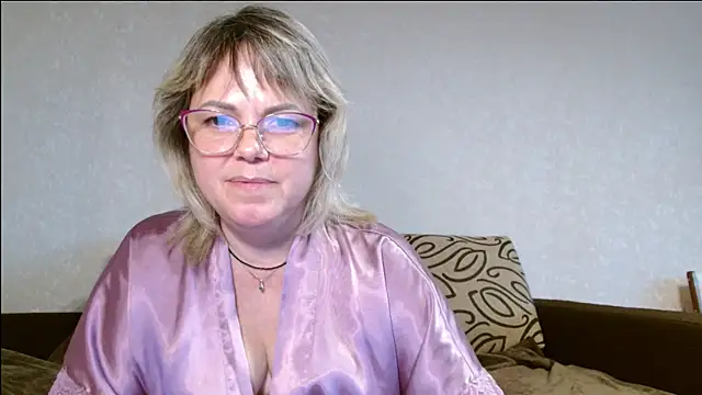 sweetsunset11 online show from July 10, 2:17 pm