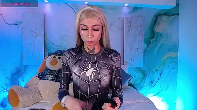 Aniie Doll online show from April 8, 8:33 pm