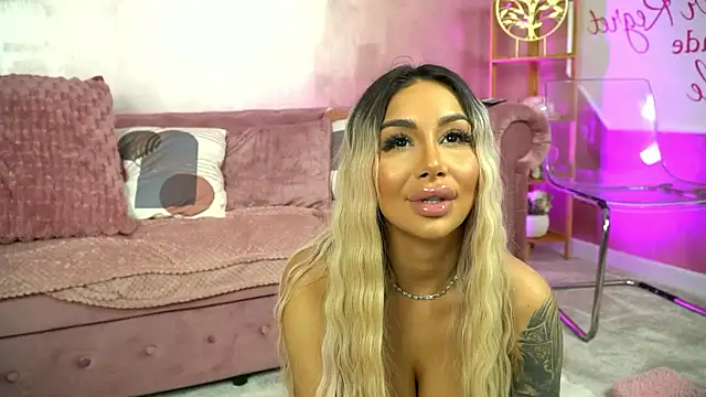 GoldenAmber online show from March 20, 6:51 am