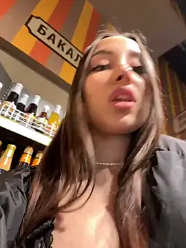 VelvetVixenI online show from March 16, 3:38 pm