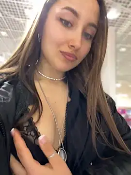 VelvetVixenI online show from March 9, 4:21 pm