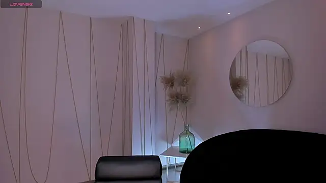 BellaCarteer  online show from April 16, 7:46 pm