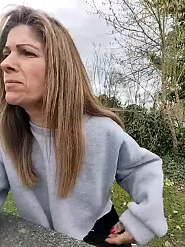 sansan2411 online show from March 11, 1:14 pm