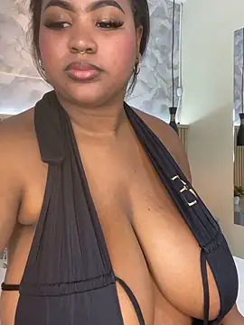 AinaraJimenez online show from May 4, 9:29 pm