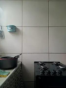 ppatriciarabello online show from April 15, 1:44 pm