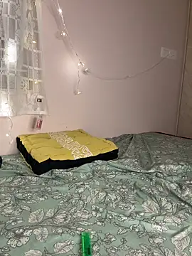 honeyboobies7249 online show from November 8, 8:25 pm