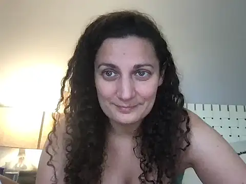 snarley33 online show from April 28, 7:07 pm