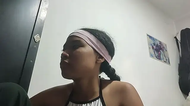 kattyandericc online show from April 22, 10:18 pm