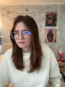 Sabrina shells online show from March 14, 8:59 am