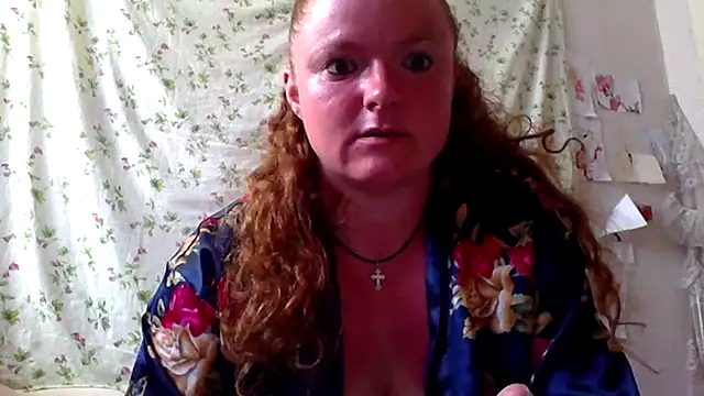 Rae Jeannie online show from June 30, 7:30 am