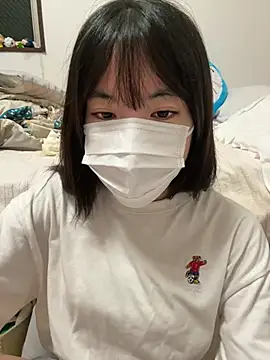 RIRI Chan  online show from June 25, 12:07 pm