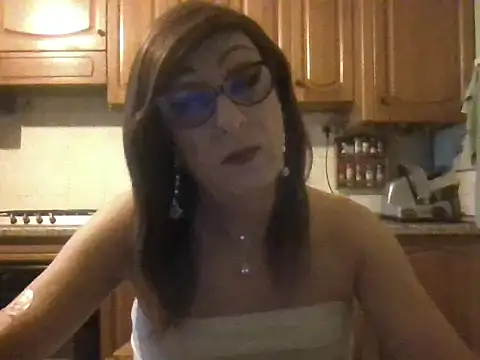 Tiabet online show from November 15, 10:33 pm