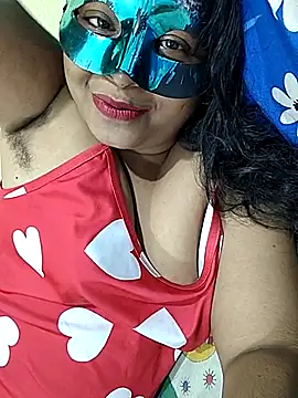  MilkyBar online show from August 7, 6:48 pm