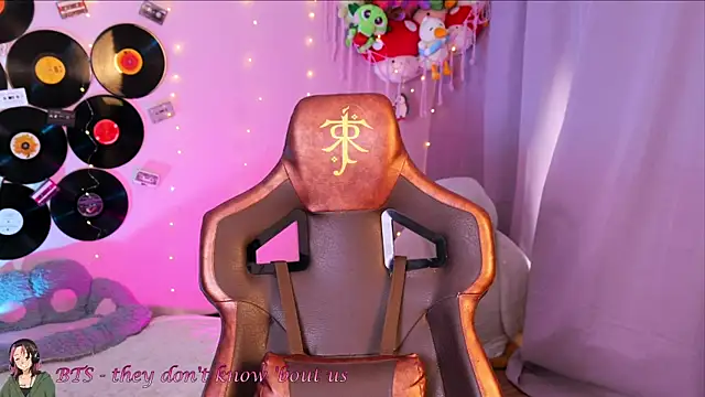  zephyr  online show from March 21, 8:14 pm