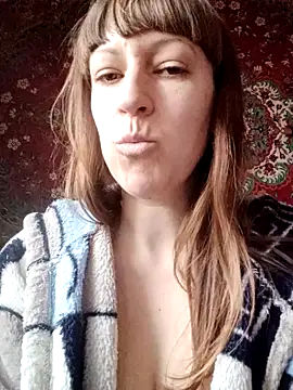 Calibers2932 online show from April 1, 9:32 am