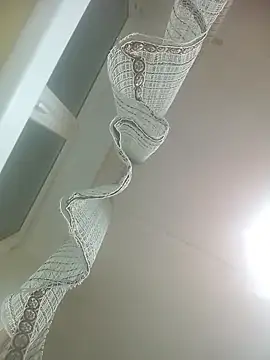 Lauren Amabel online show from April 2, 8:17 pm