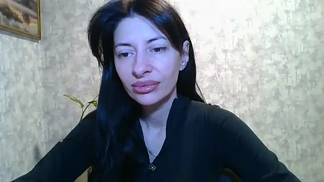LissaBlossom online show from May 6, 3:32 am