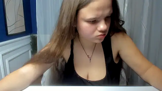 AdeleCruz online show from March 18, 1:27 pm