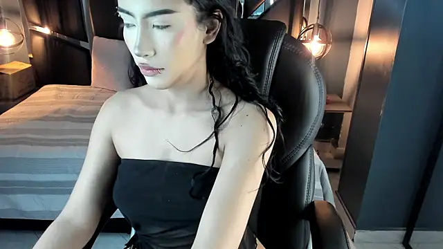 vaiolethsan   online show from January 14, 8:47 pm