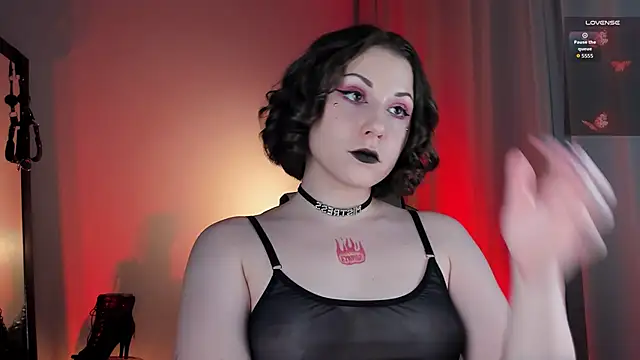 Eva Moss  online show from September 15, 3:09 pm