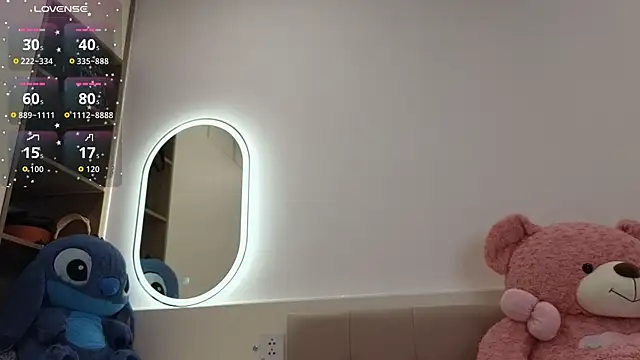 asianqueeny online show from July 26, 4:15 pm