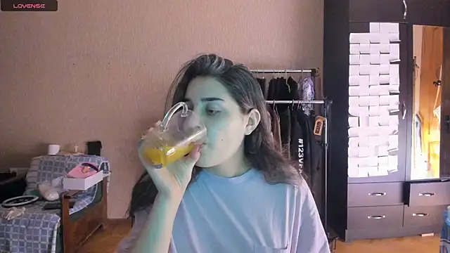  Roselina  online show from July 3, 5:52 pm