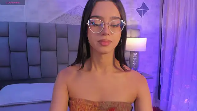 MattThompsonn online show from March 25, 5:44 am