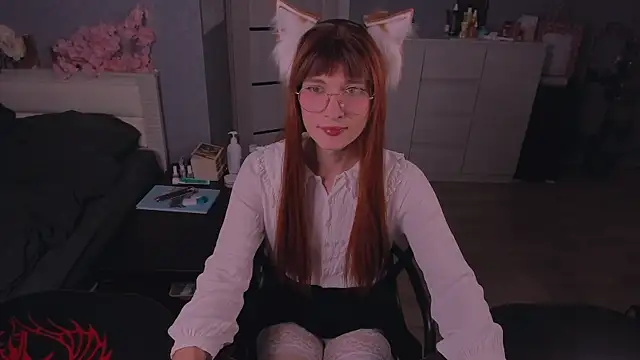 foxy jpg online show from July 18, 1:20 am