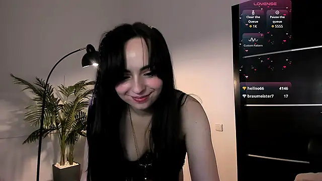 Noirael online show from April 19, 6:43 pm