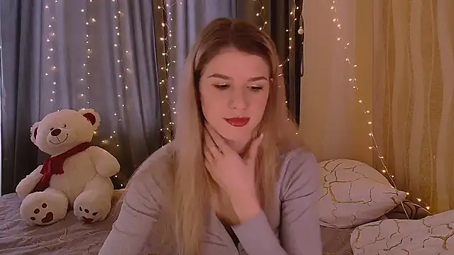 Melissa smith  online show from February 13, 12:51 pm