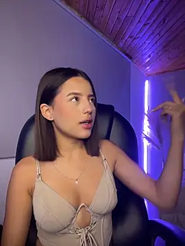 Sofia18 pinkk online show from March 6, 10:16 pm