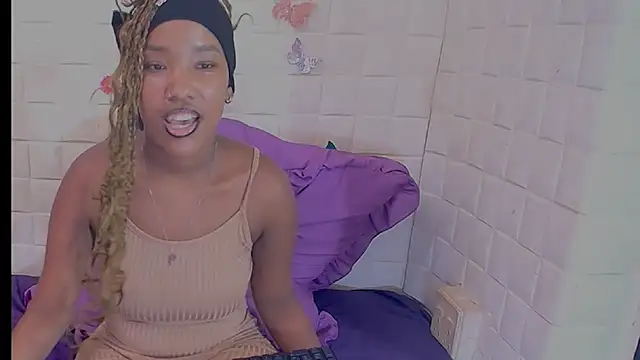 EroticSexyPrada online show from February 11, 5:58 pm