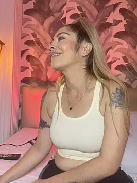 viktoria davis  online show from March 30, 11:26 pm