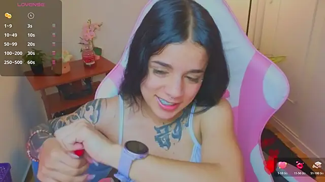 Nicole Foxx  online show from July 24, 8:38 pm