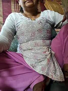 Sexy Tanya69 online show from April 17, 1:30 am