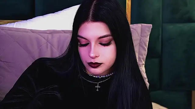 BeverlyMost online show from March 21, 6:40 am