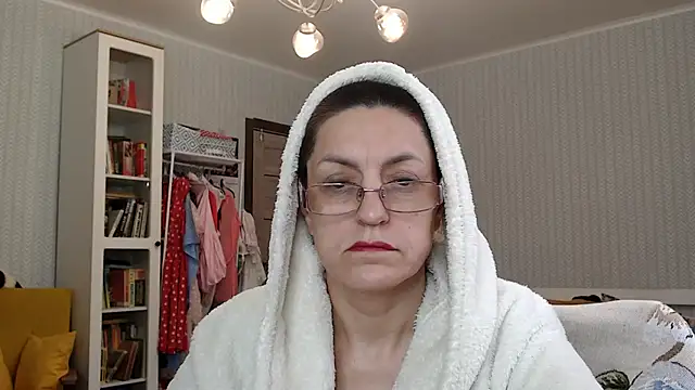 Soffya Soy online show from May 28, 6:22 am