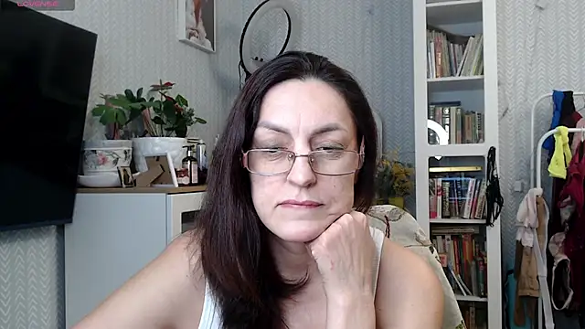 Soffya Soy online show from March 10, 4:55 pm