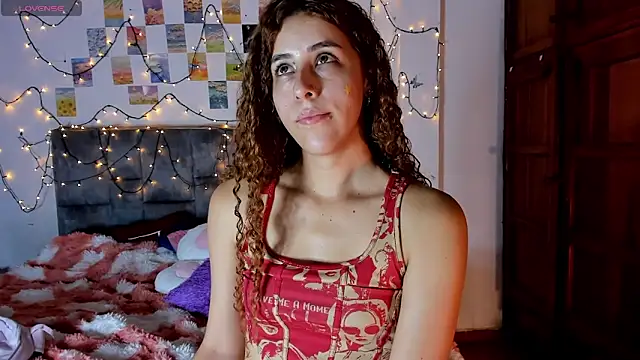 Isangel  online show from April 25, 3:53 am