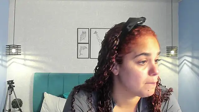 ninna curly online show from February 23, 3:29 am