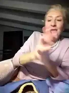 divinaerotica online show from November 24, 6:10 pm