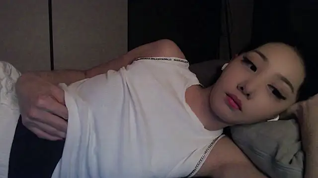 Fudzik0 online show from March 25, 6:05 am